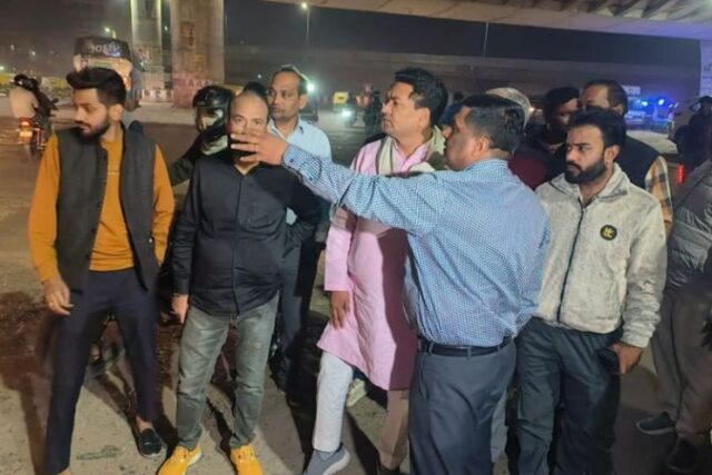 Sonia Vihar Pushta Road